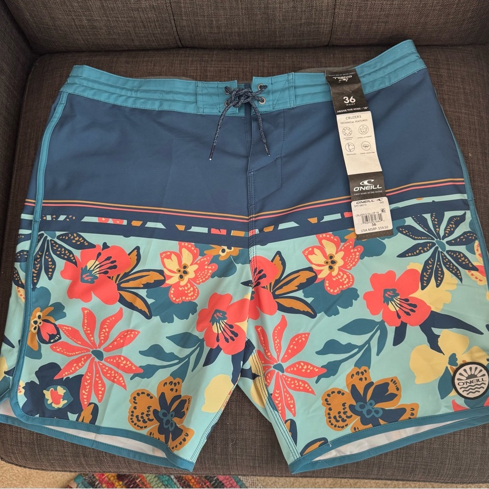Make an Offer!! NWT O'Neill Men's Multicolor Floral Board Shorts